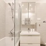 Apartment Luxury Tropical At *